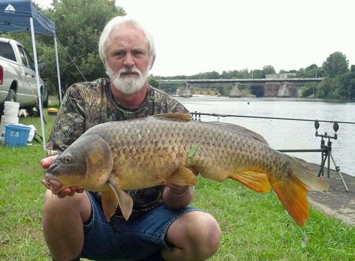 Joe Rinaldo Jr with a 21.14 lb common caught during session 6 of the Wild Carp Club of Central NY. It was the biggest fish on a slow day of fishing.