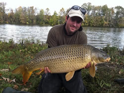 Matt Broekhuizen with a 26.15 lb common caught during day 2 of the 2011 Wild Carp Fall Qualifier in Baldwinsville, NY