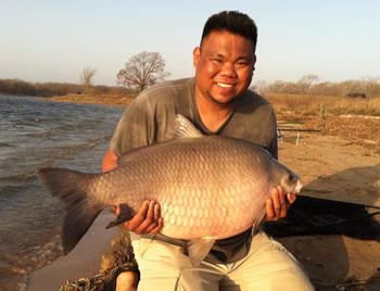 Josef Raguro (peg 15) with a 40.12 lb smallmouth buffalo